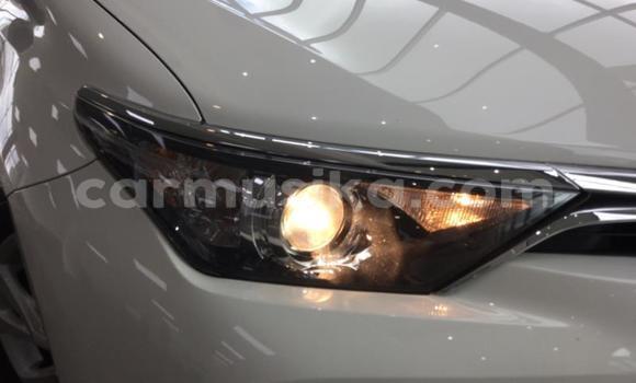 Acheter Occasion Voiture Toyota Auris Blanc à Harare, Harare Acheter Occasion Voiture Toyota Auris Blanc à Harare, Harare