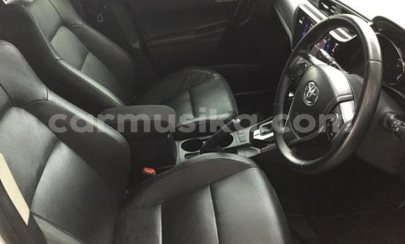 Acheter Occasion Voiture Toyota Auris Blanc à Harare, Harare Acheter Occasion Voiture Toyota Auris Blanc à Harare, Harare