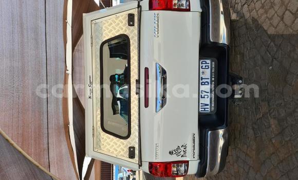 Acheter Occasion Voiture Toyota Hilux Blanc à Harare, Harare Acheter Occasion Voiture Toyota Hilux Blanc à Harare, Harare