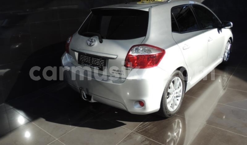 Big with watermark toyota auris harare harare 18621