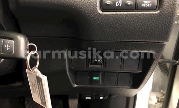Acheter Occasion Voiture Nissan Qashqai Blanc à Harare, Harare Acheter Occasion Voiture Nissan Qashqai Blanc à Harare, Harare