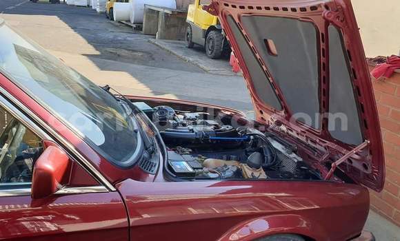 Tenga Tsaru BMW 321 Tsvuku Mota in Beitbridge in Matabeleland South Tenga Tsaru BMW 321 Tsvuku Mota in Beitbridge in Matabeleland South