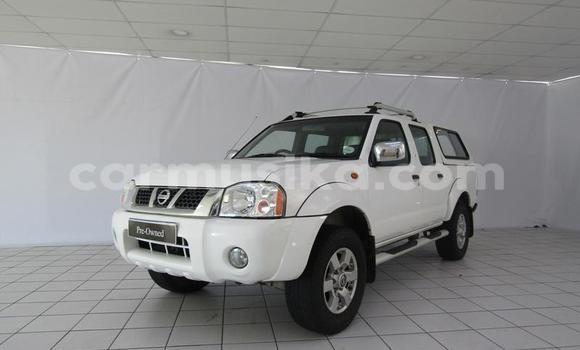 Acheter Occasion Voiture Nissan Hardbody Blanc à Harare, Harare Acheter Occasion Voiture Nissan Hardbody Blanc à Harare, Harare