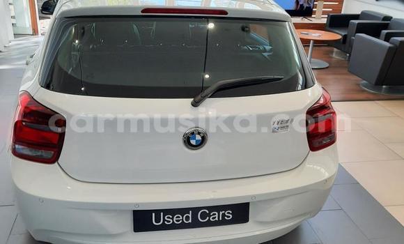 Acheter Occasion Voiture BMW 1M Blanc à Beitbridge, Matabeleland South Acheter Occasion Voiture BMW 1M Blanc à Beitbridge, Matabeleland South