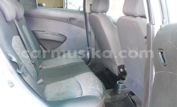 Acheter Occasion Voiture Chevrolet Spark Blanc à Beitbridge, Matabeleland South Acheter Occasion Voiture Chevrolet Spark Blanc à Beitbridge, Matabeleland South