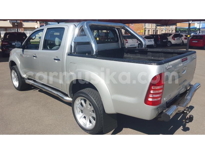 Big with watermark 2008 hilux 3d manual4