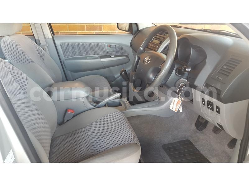 Big with watermark 2008 hilux 3d manual8