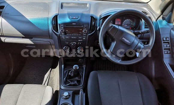 Tenga Tsaru Isuzu D–MAX Nhema Mota in Beitbridge in Matabeleland South Tenga Tsaru Isuzu D–MAX Nhema Mota in Beitbridge in Matabeleland South