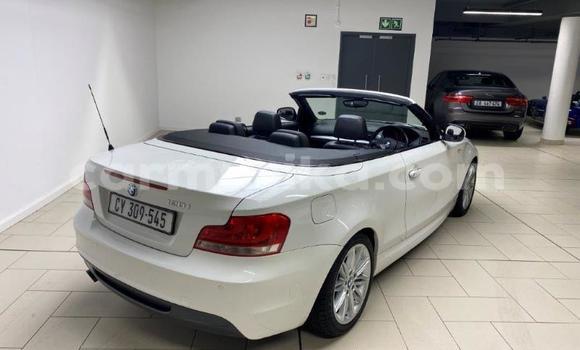 Acheter Occasion Voiture BMW 1M Blanc à Beitbridge, Matabeleland South Acheter Occasion Voiture BMW 1M Blanc à Beitbridge, Matabeleland South
