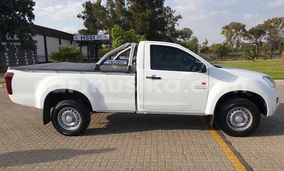 Acheter Occasion Voiture Isuzu D–MAX Blanc à Beitbridge, Matabeleland South