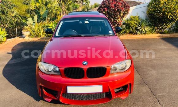 Nunua Ilio tumika BMW 1M Nyekundu Gari ndani ya Beitbridge nchini Matabeleland Kusini