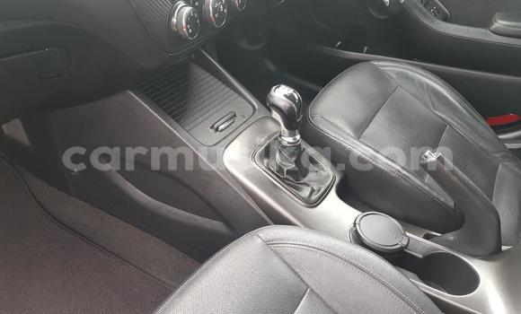 Acheter Occasion Voiture Kia Cerato Blanc à Harare, Harare Acheter Occasion Voiture Kia Cerato Blanc à Harare, Harare