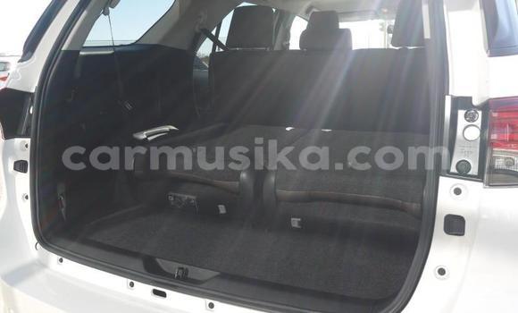 Buy Used Toyota Fortuner White Car in Beitbridge in Matabeleland South Buy Used Toyota Fortuner White Car in Beitbridge in Matabeleland South
