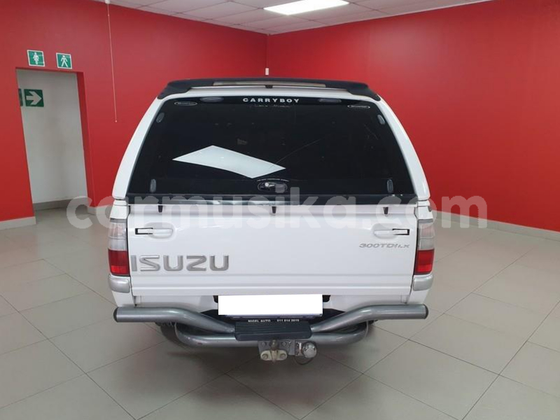 Big with watermark isuzu kb matabeleland south beitbridge 18669