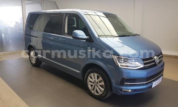 Tenga Tsaru Volkswagen Caravelle Bhuruu Mota in Beitbridge in Matabeleland South Tenga Tsaru Volkswagen Caravelle Bhuruu Mota in Beitbridge in Matabeleland South