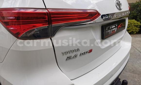 Tenga Tsaru Toyota Fortuner Chena Mota in Beitbridge in Matabeleland South Tenga Tsaru Toyota Fortuner Chena Mota in Beitbridge in Matabeleland South