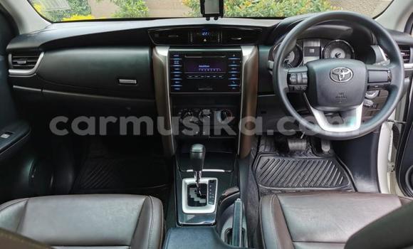 Tenga Tsaru Toyota Fortuner Chena Mota in Beitbridge in Matabeleland South Tenga Tsaru Toyota Fortuner Chena Mota in Beitbridge in Matabeleland South