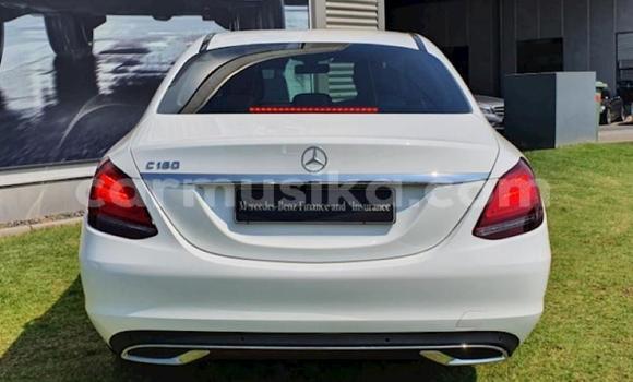 Tenga Tsaru Mercedes‒Benz C–Class Chena Mota in Harare in Harare Tenga Tsaru Mercedes‒Benz C–Class Chena Mota in Harare in Harare