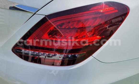 Tenga Tsaru Mercedes‒Benz C–Class Chena Mota in Harare in Harare Tenga Tsaru Mercedes‒Benz C–Class Chena Mota in Harare in Harare