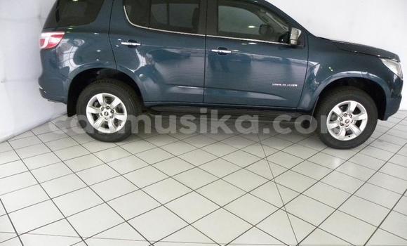 Acheter Occasion Voiture Chevrolet TrailBlazer Bleu à Beitbridge, Matabeleland South Acheter Occasion Voiture Chevrolet TrailBlazer Bleu à Beitbridge, Matabeleland South