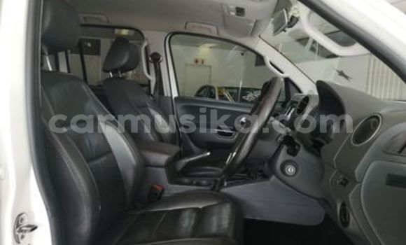 Nunua Ilio tumika Volkswagen Amarok Nyeupe Gari ndani ya Beitbridge nchini Matabeleland Kusini Nunua Ilio tumika Volkswagen Amarok Nyeupe Gari ndani ya Beitbridge nchini Matabeleland Kusini