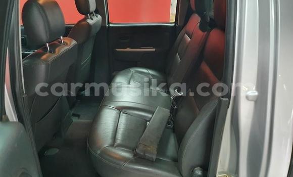 Acheter Occasion Voiture Isuzu KB Gris à Beitbridge, Matabeleland South Acheter Occasion Voiture Isuzu KB Gris à Beitbridge, Matabeleland South