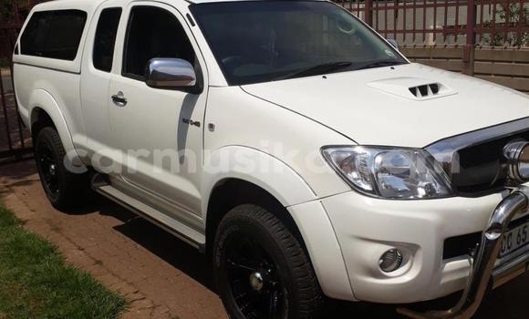 Acheter Occasion Voiture Toyota Hilux Blanc à Harare, Harare Acheter Occasion Voiture Toyota Hilux Blanc à Harare, Harare