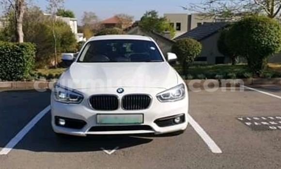 Buy Used BMW 1er White Car in Chitungwiza in Harare