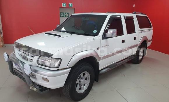 Acheter Occasion Voiture Isuzu KB Blanc à Beitbridge, Matabeleland South Acheter Occasion Voiture Isuzu KB Blanc à Beitbridge, Matabeleland South