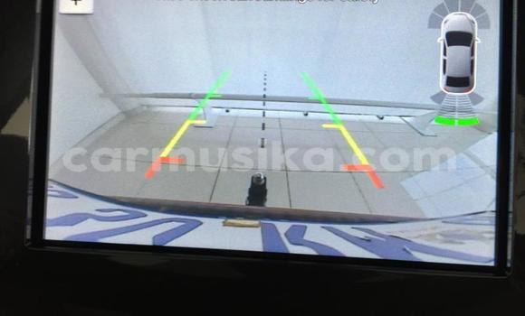 Tenga Tsaru Ford Everest Tsvuku Mota in Bulawayo in Bulawayo Tenga Tsaru Ford Everest Tsvuku Mota in Bulawayo in Bulawayo