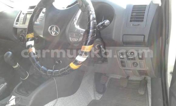 Acheter Occasion Voiture Toyota Hilux Gris à Bulawayo, Bulawayo Acheter Occasion Voiture Toyota Hilux Gris à Bulawayo, Bulawayo