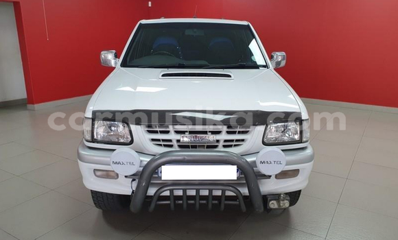 Tenga Tsaru Isuzu KB Chena Mota in Beitbridge in Matabeleland South Tenga Tsaru Isuzu KB Chena Mota in Beitbridge in Matabeleland South