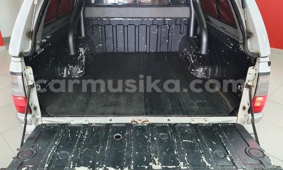 Tenga Tsaru Isuzu KB Chena Mota in Beitbridge in Matabeleland South Tenga Tsaru Isuzu KB Chena Mota in Beitbridge in Matabeleland South