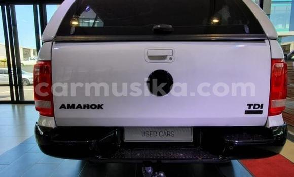 Nunua Ilio tumika Volkswagen Amarok Nyeupe Gari ndani ya Beitbridge nchini Matabeleland Kusini Nunua Ilio tumika Volkswagen Amarok Nyeupe Gari ndani ya Beitbridge nchini Matabeleland Kusini