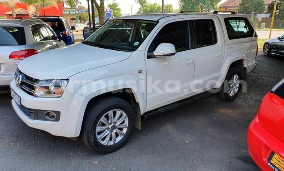 Acheter Occasion Voiture Volkswagen Amarok Blanc à Beitbridge, Matabeleland South Acheter Occasion Voiture Volkswagen Amarok Blanc à Beitbridge, Matabeleland South