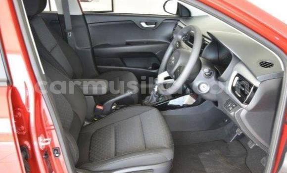 Acheter Occasion Voiture Kia Rio Beige à Beitbridge, Matabeleland South Acheter Occasion Voiture Kia Rio Beige à Beitbridge, Matabeleland South