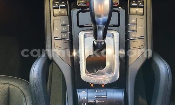 Acheter Occasion Voiture Porsche Cayenne Blanc à Beitbridge, Matabeleland South Acheter Occasion Voiture Porsche Cayenne Blanc à Beitbridge, Matabeleland South