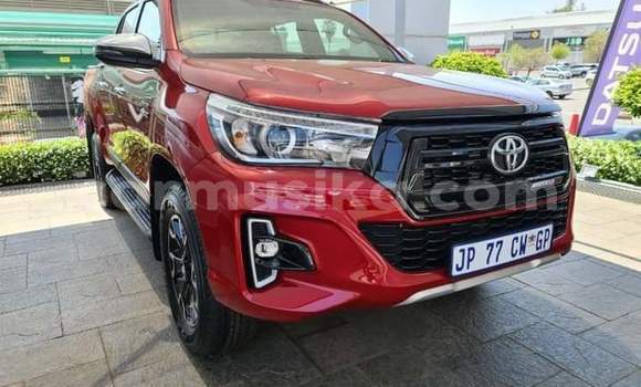 Tenga Tsaru Toyota Hilux Zvimwe Mota in Beitbridge in Matabeleland South Tenga Tsaru Toyota Hilux Zvimwe Mota in Beitbridge in Matabeleland South