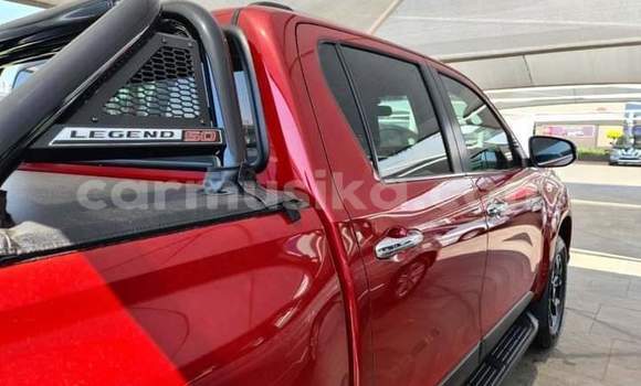 Tenga Tsaru Toyota Hilux Zvimwe Mota in Beitbridge in Matabeleland South Tenga Tsaru Toyota Hilux Zvimwe Mota in Beitbridge in Matabeleland South