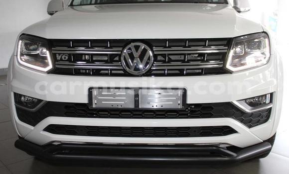 Tenga Tsaru Volkswagen Amarok Chena Mota in Beitbridge in Matabeleland South