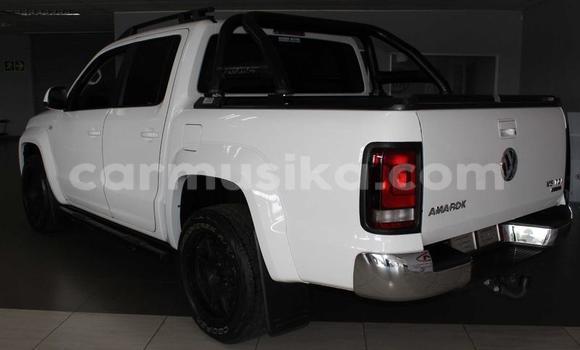 Acheter Occasion Voiture Volkswagen Amarok Blanc à Beitbridge, Matabeleland South Acheter Occasion Voiture Volkswagen Amarok Blanc à Beitbridge, Matabeleland South