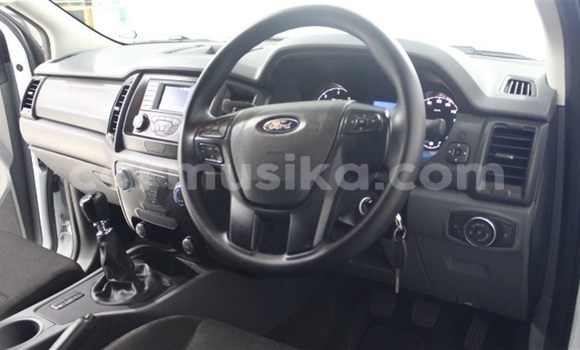 Tenga Tsaru Ford Ranger Chena Mota in Beitbridge in Matabeleland South Tenga Tsaru Ford Ranger Chena Mota in Beitbridge in Matabeleland South