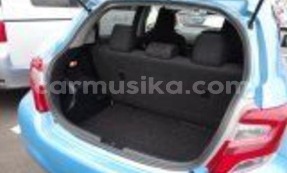 Tenga Tsaru Toyota Vitz Bhuruu Mota in Beitbridge in Matabeleland South Tenga Tsaru Toyota Vitz Bhuruu Mota in Beitbridge in Matabeleland South