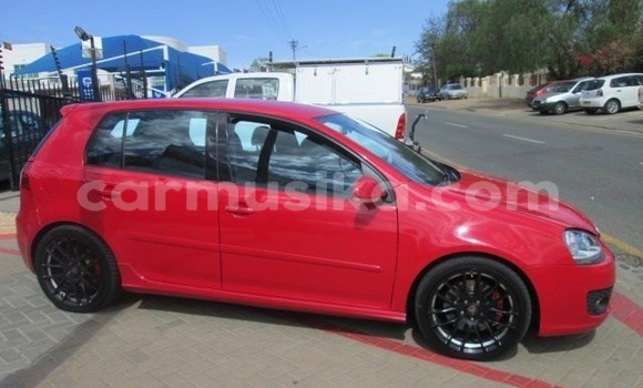 Tenga Tsaru Volkswagen Golf GTI Tsvuku Mota in Beitbridge in Matabeleland South Tenga Tsaru Volkswagen Golf GTI Tsvuku Mota in Beitbridge in Matabeleland South
