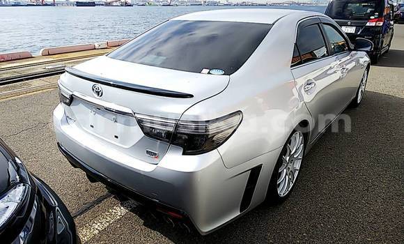 Tenga Tsaru Toyota Mark X Sirivha Mota in Beitbridge in Matabeleland South Tenga Tsaru Toyota Mark X Sirivha Mota in Beitbridge in Matabeleland South