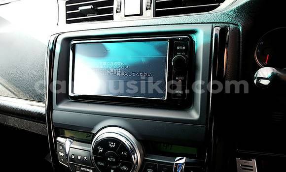 Tenga Tsaru Toyota Mark X Sirivha Mota in Beitbridge in Matabeleland South Tenga Tsaru Toyota Mark X Sirivha Mota in Beitbridge in Matabeleland South