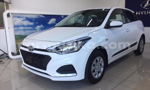 Acheter Occasion Voiture Hyundai i20 Blanc à Beitbridge, Matabeleland South Acheter Occasion Voiture Hyundai i20 Blanc à Beitbridge, Matabeleland South