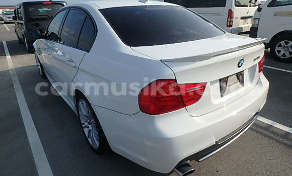 Nunua Ilio tumika BMW 3–Series Nyeupe Gari ndani ya Beitbridge nchini Matabeleland Kusini Nunua Ilio tumika BMW 3–Series Nyeupe Gari ndani ya Beitbridge nchini Matabeleland Kusini