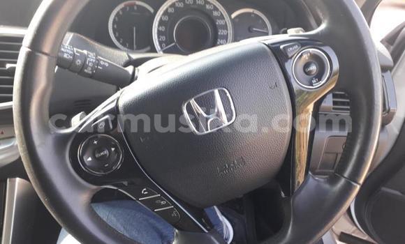 Buy Used Honda Accord Silver Car in Beitbridge in Matabeleland South Buy Used Honda Accord Silver Car in Beitbridge in Matabeleland South