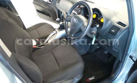 Buy Used Toyota Auris Blue Car in Beitbridge in Matabeleland South Buy Used Toyota Auris Blue Car in Beitbridge in Matabeleland South